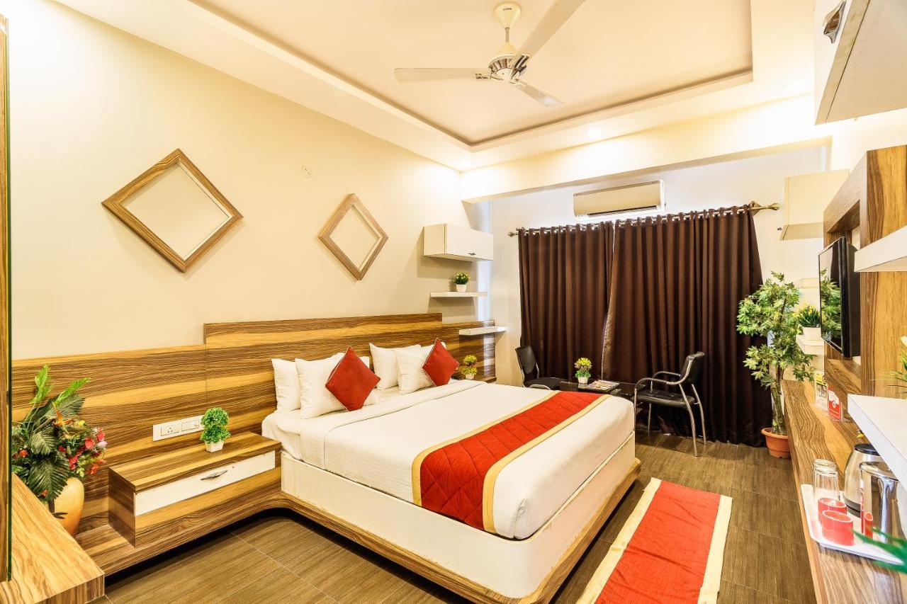 Octave Nest Inn Бангалор Экстерьер фото