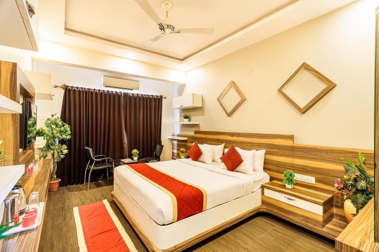 Octave Nest Inn Бангалор Экстерьер фото
